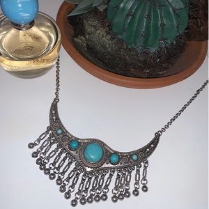 Decadent turquoise and silver royal necklace!